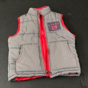 Lucky Brand boys size 3T grey and red vest